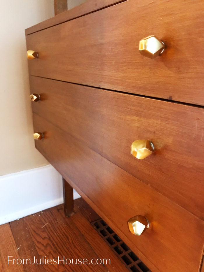 Chunky gold knobs